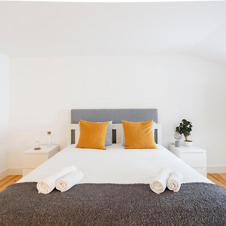 Suite In Cozy Apartment In Chiado In Shared House Лісабон Екстер'єр фото