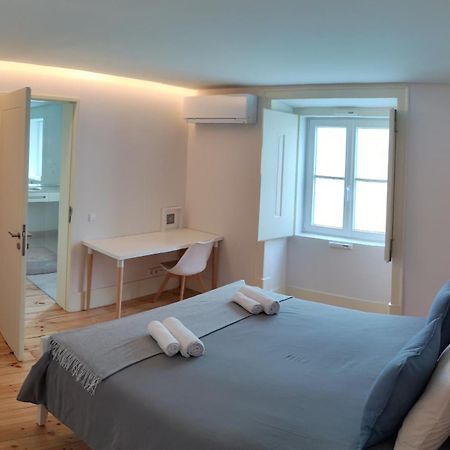 Suite In Cozy Apartment In Chiado In Shared House Лісабон Екстер'єр фото