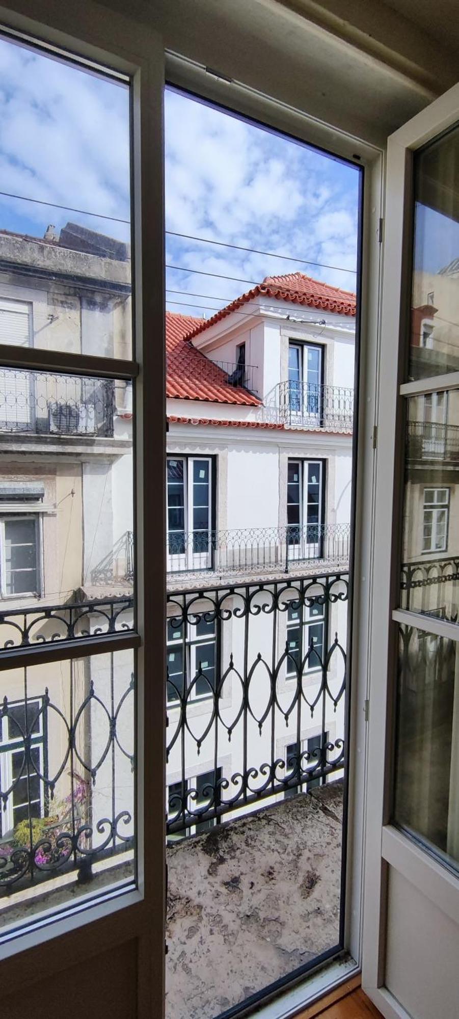 Suite In Cozy Apartment In Chiado In Shared House Лісабон Екстер'єр фото